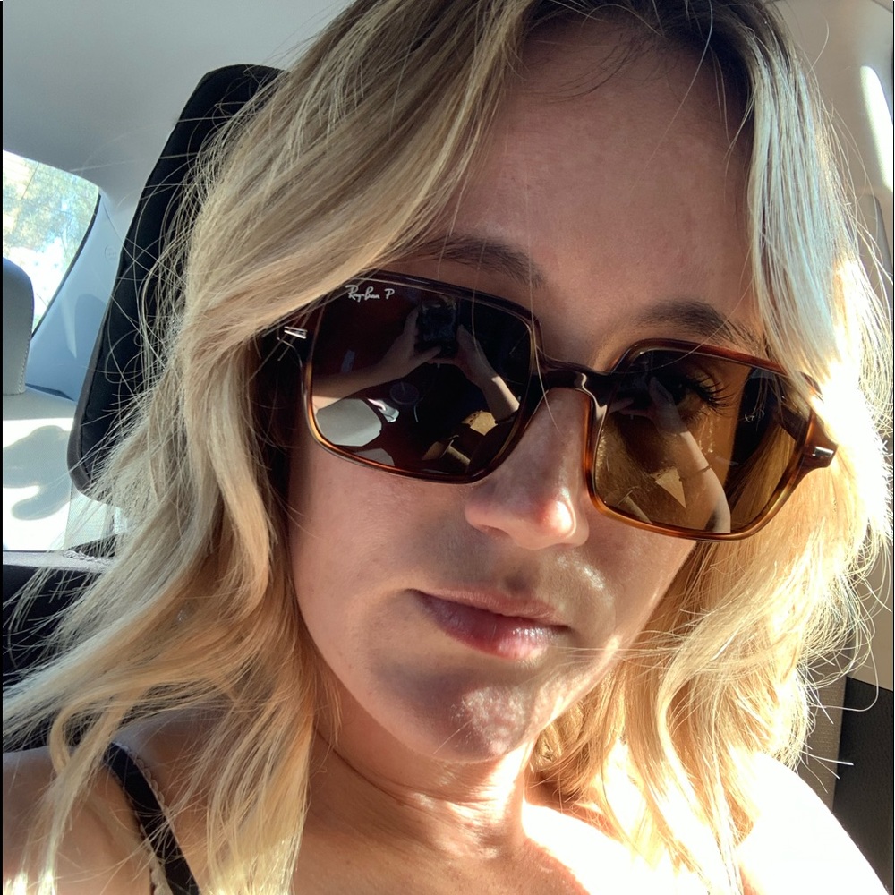 Meet your Posher, Kim